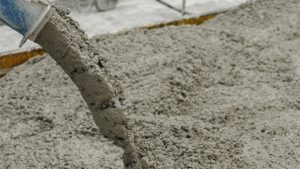 NaSCN là một hợp chất quan trọng trong sản xuất xi măng và phụ gia bê tông. Noa giúp tăng tốc và đâ nhanh quá trình đóng rắn của bêtong